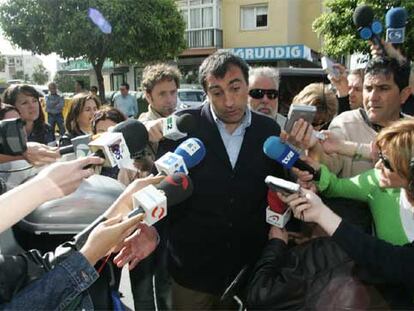 Rafael del Pozo, jefe de la Policía Local de Marbella, antes de entrar en los juzgados para declarar.