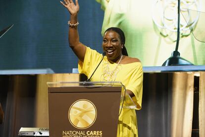 Tarana Burke, activista y fundadora del movimiento «Me Too», aceptando un premio en el National CARES Mentoring Movement’s third annual For The Love Of Our Children el pasado mes de enero.