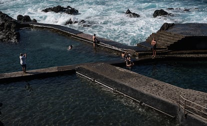 Piscinas naturales de La Fajana, formadas con la erupción del volcán de la cordillera de Cumbre Vieja.