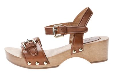 Sandalias de Massimo Dutti (39,95 €).