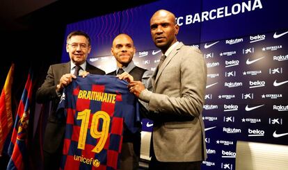 Bartomeu (izquierda), en la presentación de Braithwaite. 