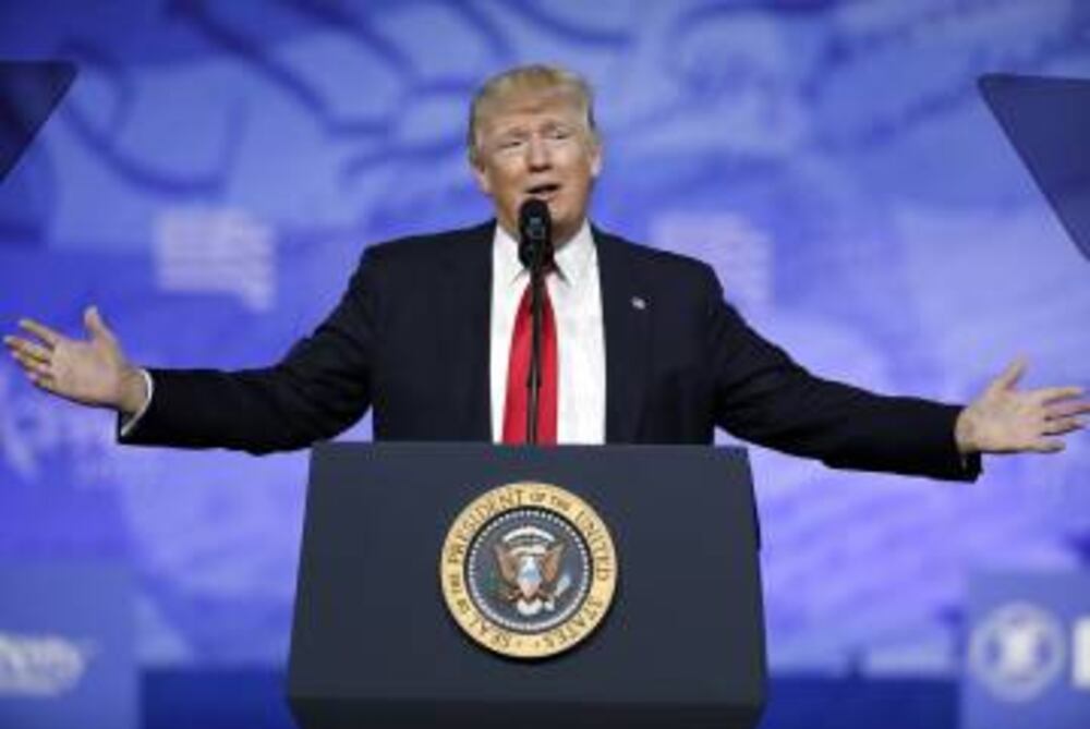 Trump acusa a Obama de la ola de protestas contra los republicanos ...