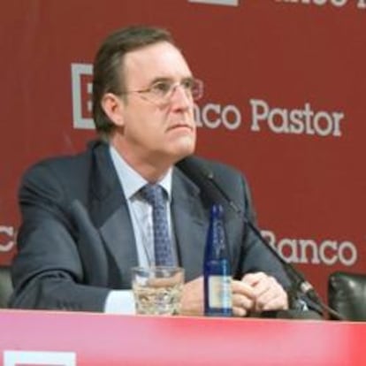 José María Arias, presidente de Banco Pastor, y Jorge Gost, consejero delegado