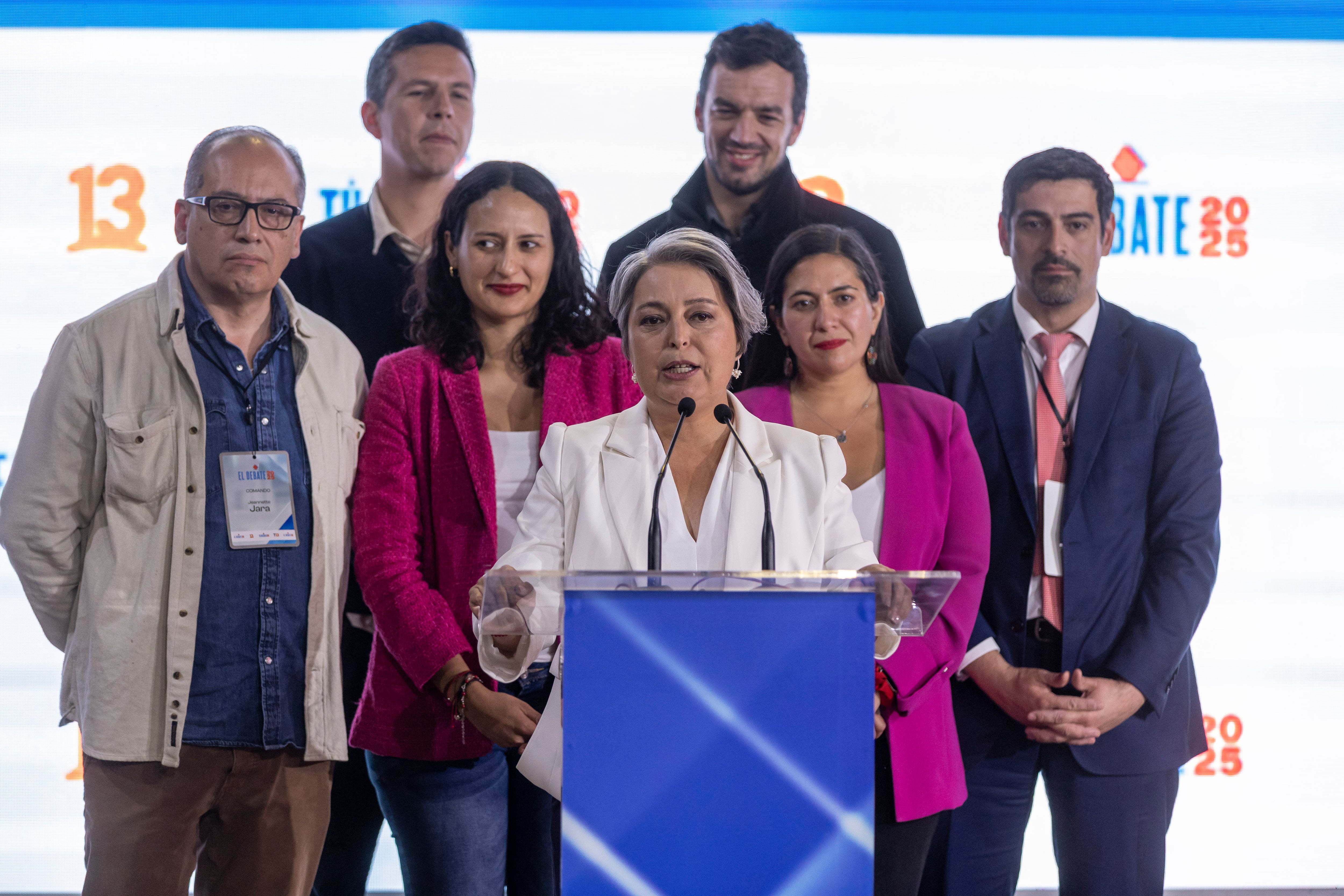 Jara: “Con Kast y Kaiser las mujeres retrocederán en derechos”