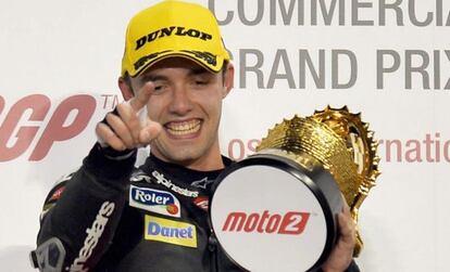 Folger celebra su victoria en Moto2.