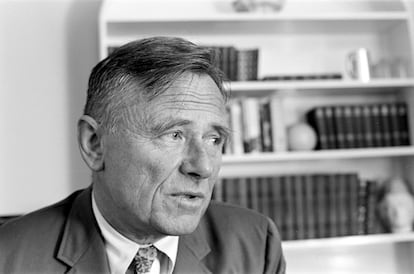 Un retrato del escritor Christopher Isherwood.