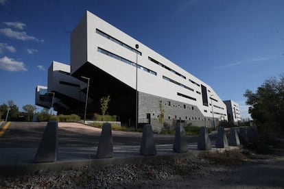 Exterior del hospital general de Collado Villalba (Madrid).