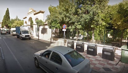 Acceso al parque de La Zubia donde se ha registrado el tiroteo.