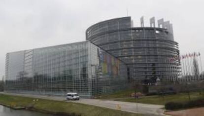 Vista general de la fachada del Parlamento Europeo de Estrasburgo, Francia. EFE/Archivo