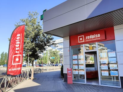 Fachada de Redpiso.