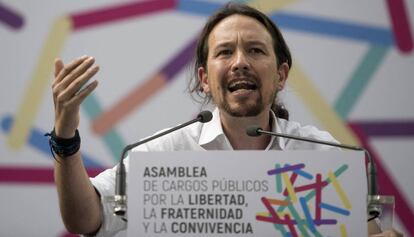 Pablo Iglesias, en la asamblea de cargos públicos de la confederación de Unidos Podemos celebrada en Zaragoza.