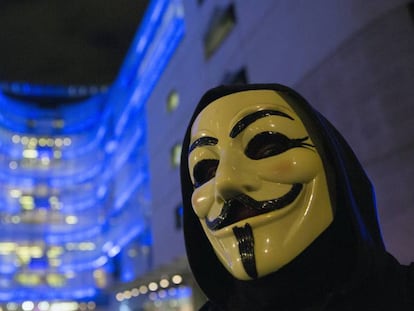 Un activista d&#039;Anonymous.