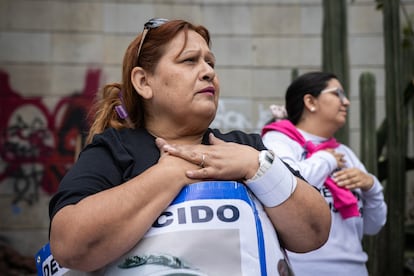 Se llevó a cabo una misa previo a iniciar la marcha en el Monumento a la Madre. 