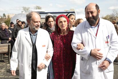 Kad Merad, Ängela Molina and Denys Denis Podalydès, in 'The Last Sigh', by Costa-Gavras.