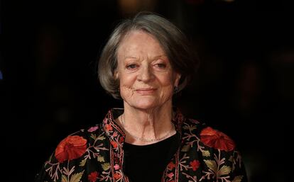 Maggie Smith arrives at the gala for the film 'The Lady in the Van', in 2015.