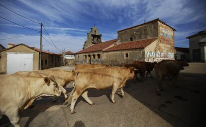 Iglesia de Videmala.