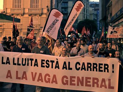 La protesta de la Plataforma pels Drets Socials se plantea convocar una nueva huelga general.