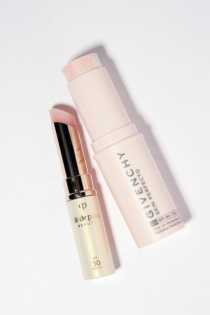 Protective Lip Treatment de Clé de Peau Beauté y Skin Perfecto UV Stick de Givenchy.