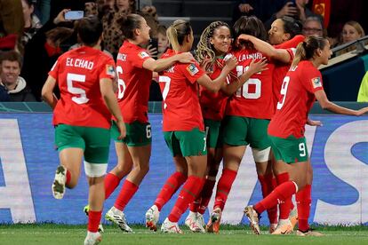 Las jugadoras de Marruecos celebran el gol de la victoria ante Colombia que les mete en los octavos de final del Mundial.