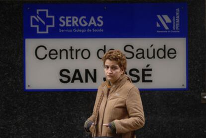 Mercedes Amaral es una de los miles de desempleados que se han quedado sin sanidad pública gratuita, excepto para urgencias.