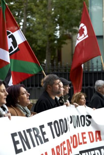 Momento de la manifestación celebrada esta tarde en Vitoria.