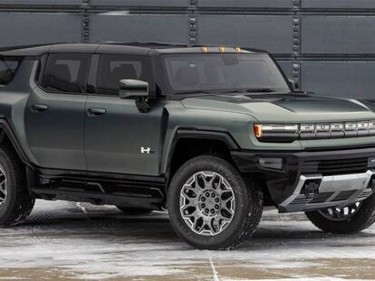 Hummer EV SUV