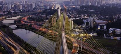 Vista de la nueva zona empresarial de São Paulo (Brasil)