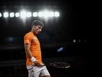 dep 34 Spain's Pablo Carreno Busta reacts as he plays against Germany's Daniel Altmaier during their men's singles fourth round tennis match on Day 9 of The Roland Garros 2020 French Open tennis tournament in Paris on October 5, 2020. (Photo by Martin BUREAU / AFP)