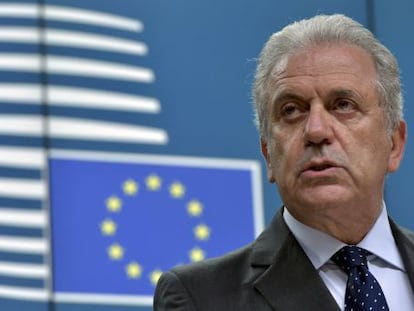 Dimitris Avramopoulos, en un acto el 9 de noviembre.