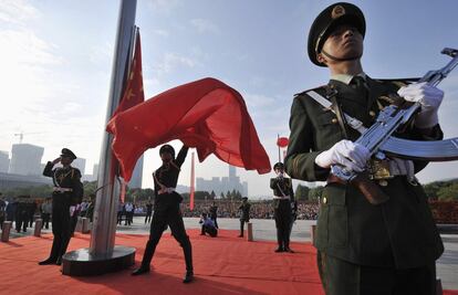 Acto conmemorativo del 65 aniversario de la fundación de la República Popular China, en Hefei.