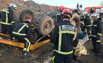 Un anciano de 91 años fallece en Brunete aplastado por su tractor.