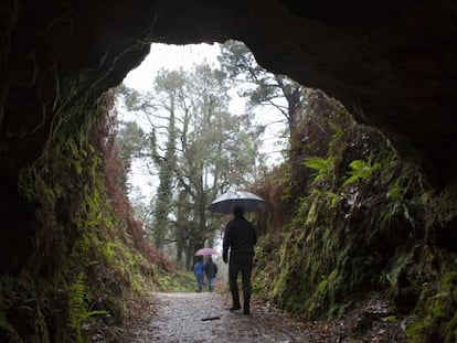 The entrance to the old Corcoesto gold mine.