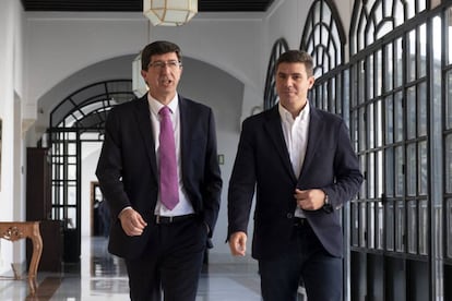 Ciudadanos representatives in Andalusia Juan Marín (l) and Sergio Romero.