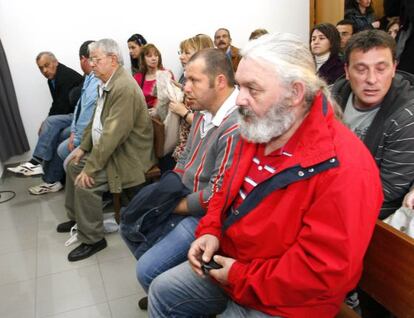 Juicio contra los ocho mariscadores acusados de bloquear la planta de Reganosa en 2007.