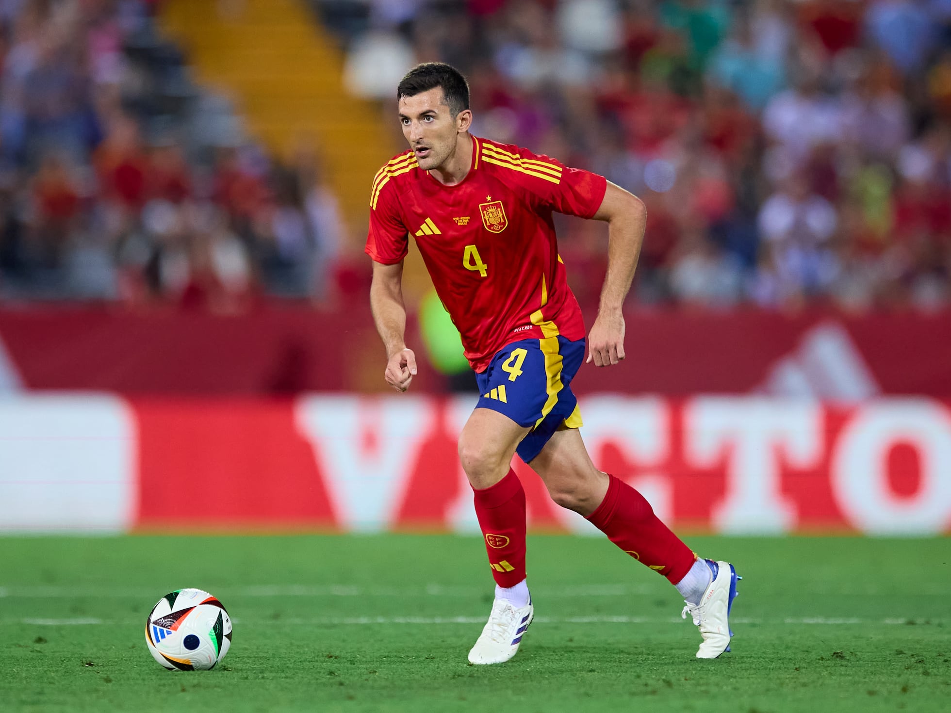 دانیل ویویان فوتبالیست دانیل ویویان فوتبالیست