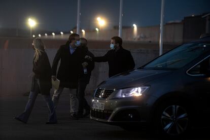 Pere Aragonès, Josep Maria Jové, Elsa Artadi y Josep Rius abandonan el recinto de Lledoners después de la reunión.