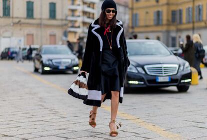 Street Style: February 24 &#8211; Milan Fashion Week Fall/Winter 2016/17