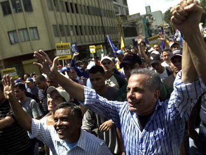 LA OPOSICIÓN VENEZOLANA SALE A LA CALLE.