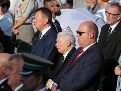 Jaroslaw Kaczynski, líder del partido Ley y Justicia (PiS), asiste a las conmemoraciones del 77º aniversario del levantamiento de Varsovia en la capital polaca, el 31 de julio pasado.