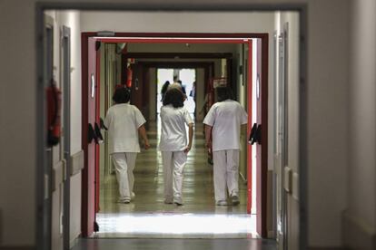 Personal sanitario, en el hospital Gregorio Marañón la pasada semana.