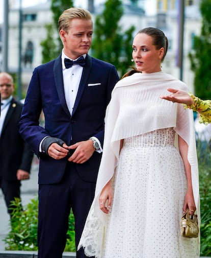 Marius Borg y la princesa Ingrid en una recepción en Oslo, en junio de 2022.