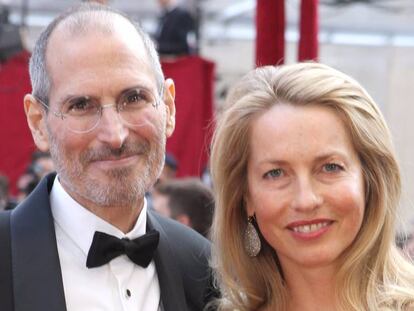 Una foto del difunt Steve Jobs i la seva dona, Laurene Powell.