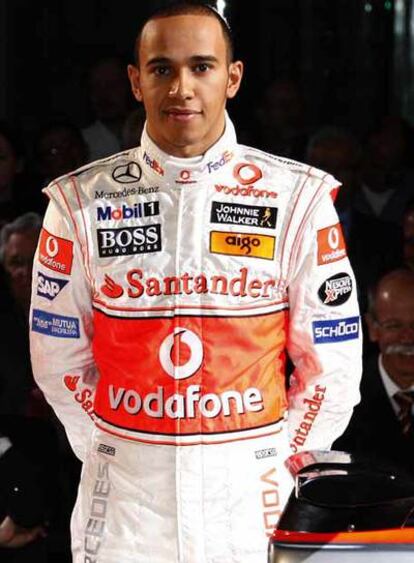 Hamilton, durante la presentación del MP4-23.