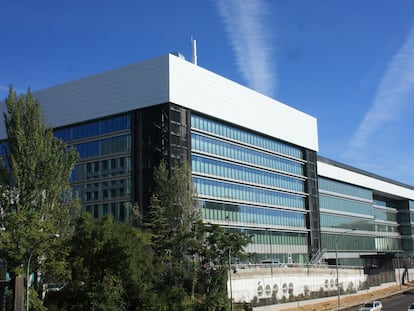 Oficinas Torre Rioja, de Úrculo Ingenieros.