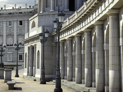 Recreación virtual de la plaza de Oriente según los planes de Isidro Velázquez.
