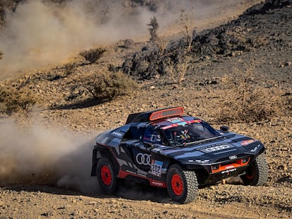 Carlos Sainz, probando el coche en Yedda esta semana.