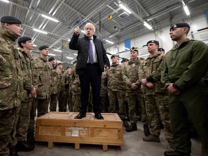 Boris Johnson, en su visita a las tropas británicas en Estonia.