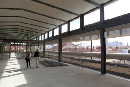 Aspecto que presentaban las obras de rehabilitación de las Escuelas Pías de San Antón la semana pasada.