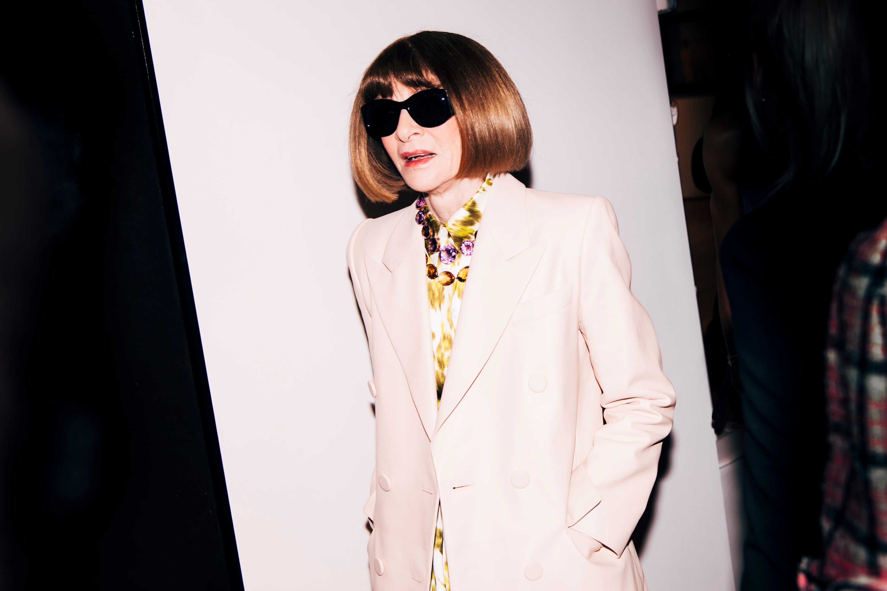El paso en falso de Anna Wintour tras su último intento de reinsertar a Galliano: mantiene su poder, pero ya hay quien se atreve a cuestionarla