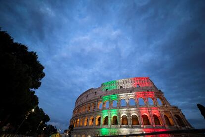 El Coliseo de Roma y algunas de las principales joyas culturales de Italia reabrieron este lunes sus puertas después de casi tres meses de cierre por la pandemia de coronavirus. También reabrieron los Museos Vaticanos.